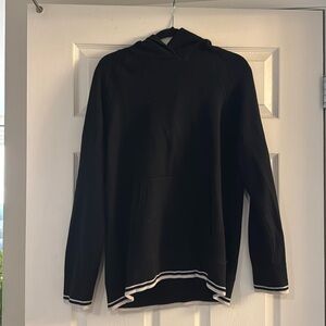 Lululemon Black Pullover